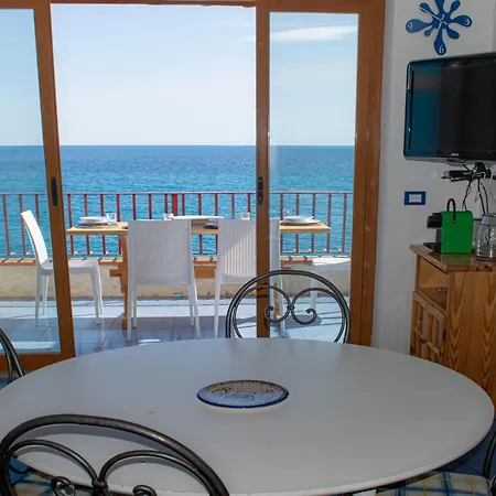 Апартаменты House Acquamarina