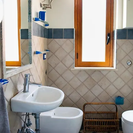 Апартаменты House Acquamarina *