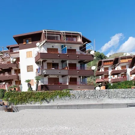 House Acquamarina Апартаменты *